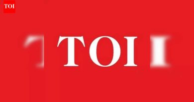 शोरूम व्यवस्थापकावर १३ एल गॅझेट चोरीचा गुन्हा दाखल