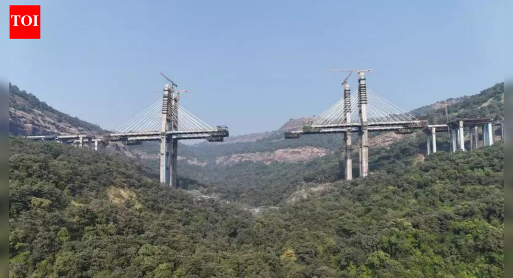 पुणे-मुंबई एक्स्प्रेस वेची मिसिंग लिंक 1 मे रोजी उघडणार, प्रवासाचा वेळ 30 मिनिटांनी कमी