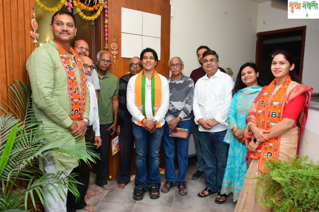 श्रुती राम वाकडकर यांचा सोसायटीधारकांशी झंझावाती गाठी-भेटींचा दौरा