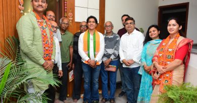 श्रुती राम वाकडकर यांचा सोसायटीधारकांशी झंझावाती गाठी-भेटींचा दौरा